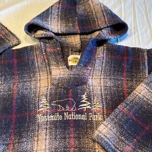 Yosemite National Park Earth Ragz Plaid Baja Style Hoodie w/Embroidery , L , $42
